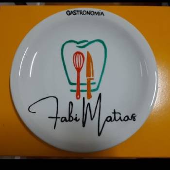 Prato personalizado com nome na Vila Carrão